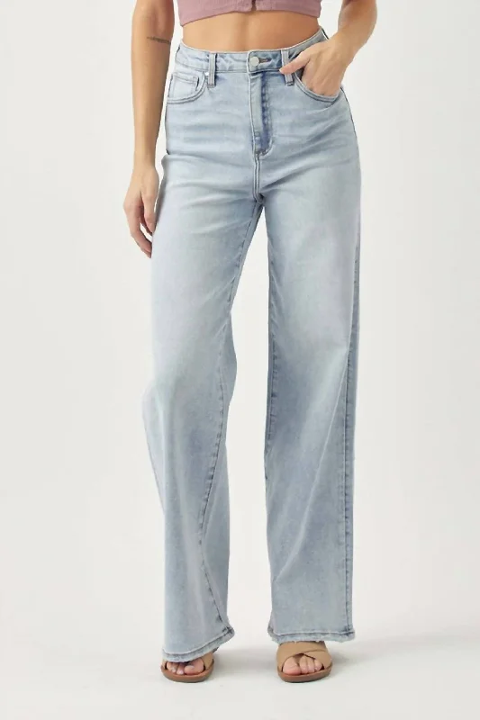 High Rise Wide Leg Flare Jeans In Light Wash