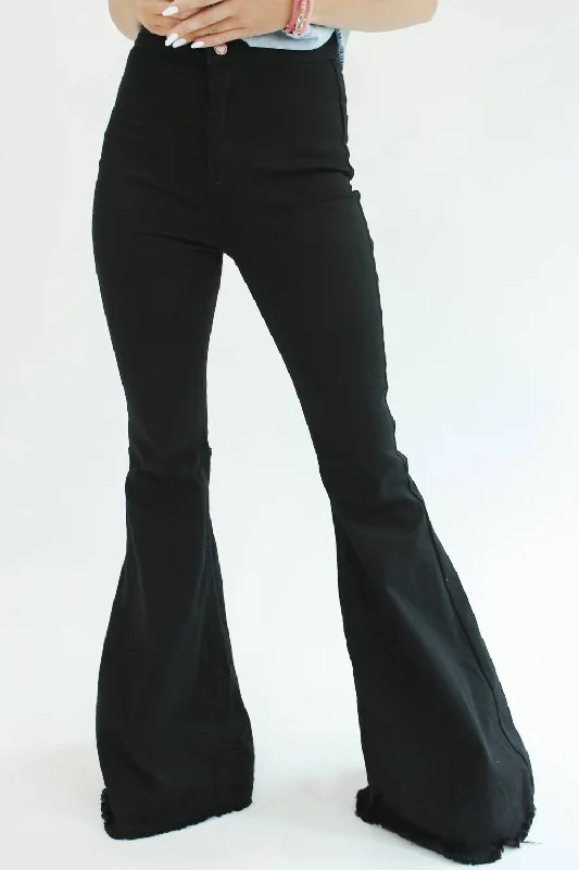 Monica Flare Jean In Black