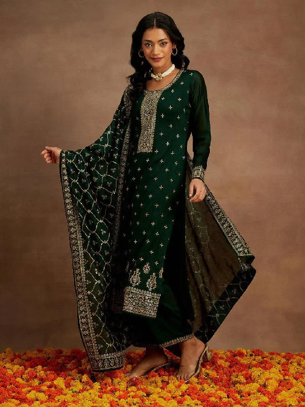 Green Embroidered Silk Blend Straight Suit With Dupatta