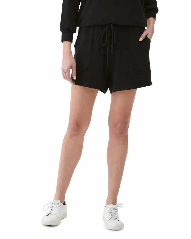 Parker Pocket Drawstring Shorts In Black